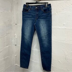 Tahari Chloe skinny fit solution